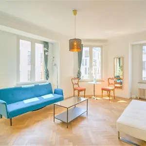 https://the-lily-lodge-in-the-heart-of-antwerp.hotelsantwerp.net
