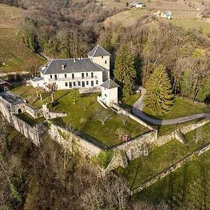 https://chateau-dapremont.hotels-rhonealpes.com